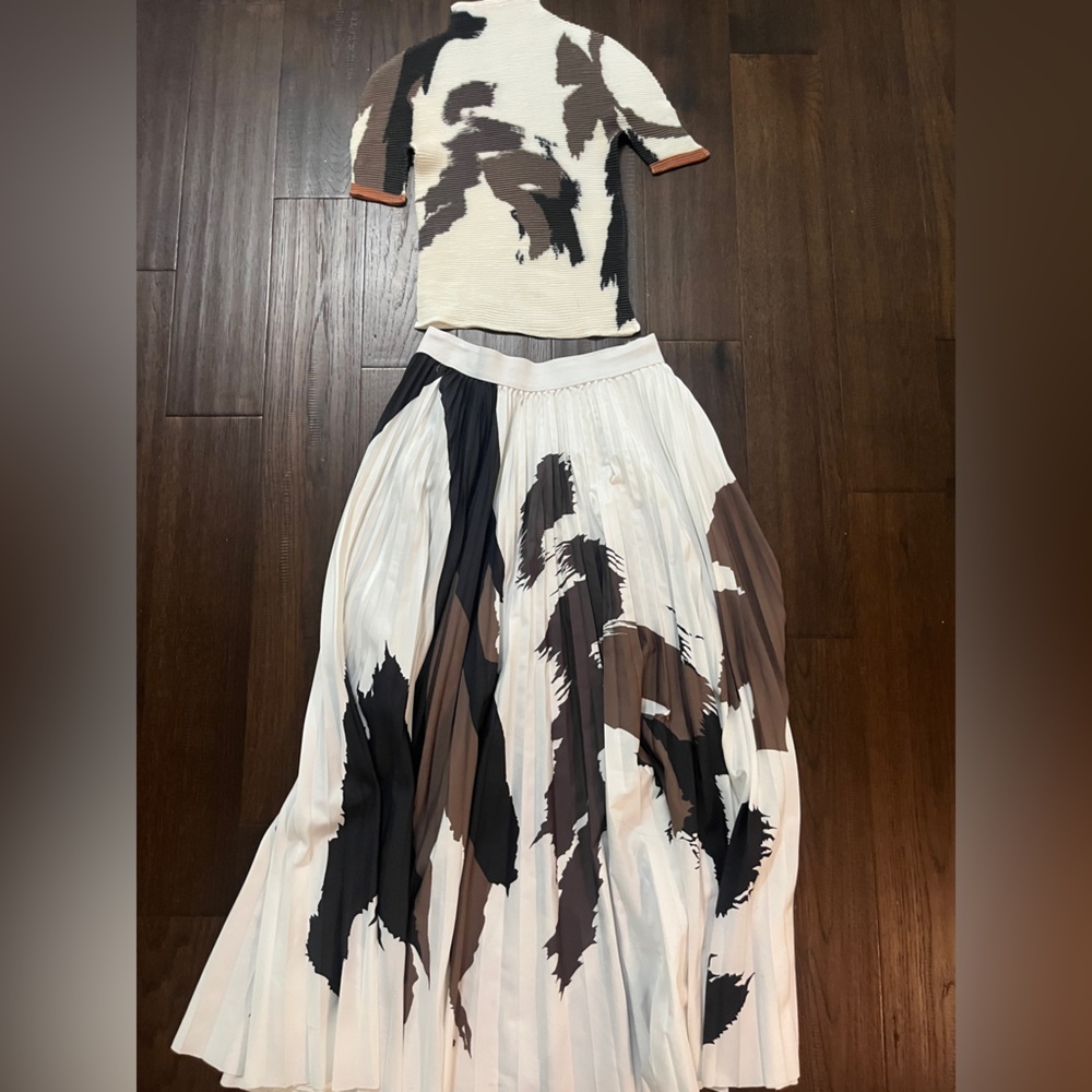 Abstract Print Women's Skirt